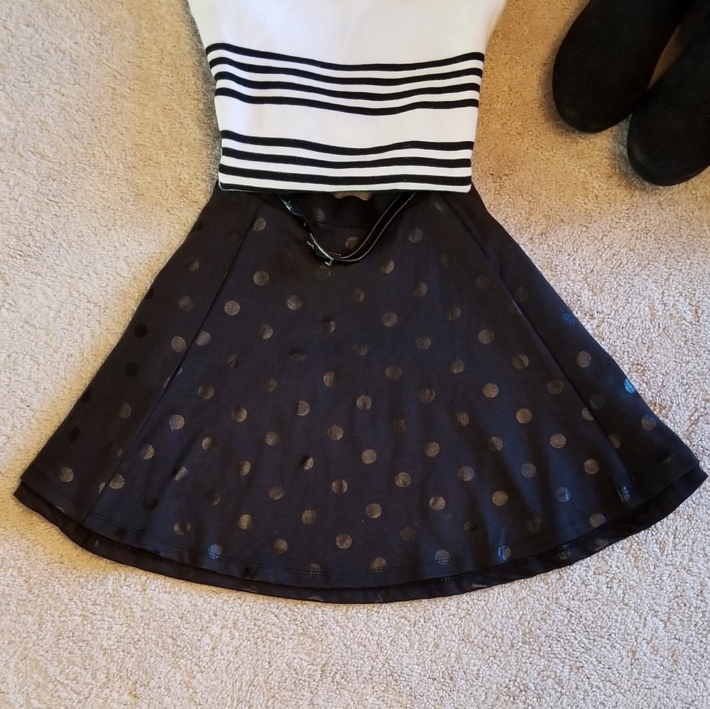 Adorable skirt! - Picture 3 of 3